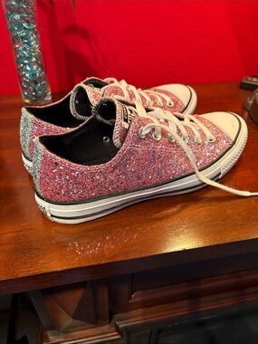 Converse All Star Chuck Taylor Pink Glitter Low-Top Sneakers
